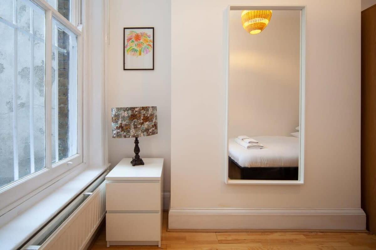 Lovely 2 Bedroom Apartment In Tooting Londra Exterior foto